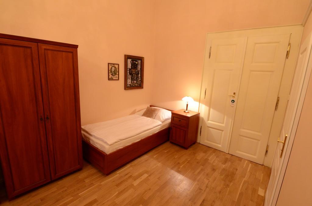 Pension Karlova Praga Exterior foto