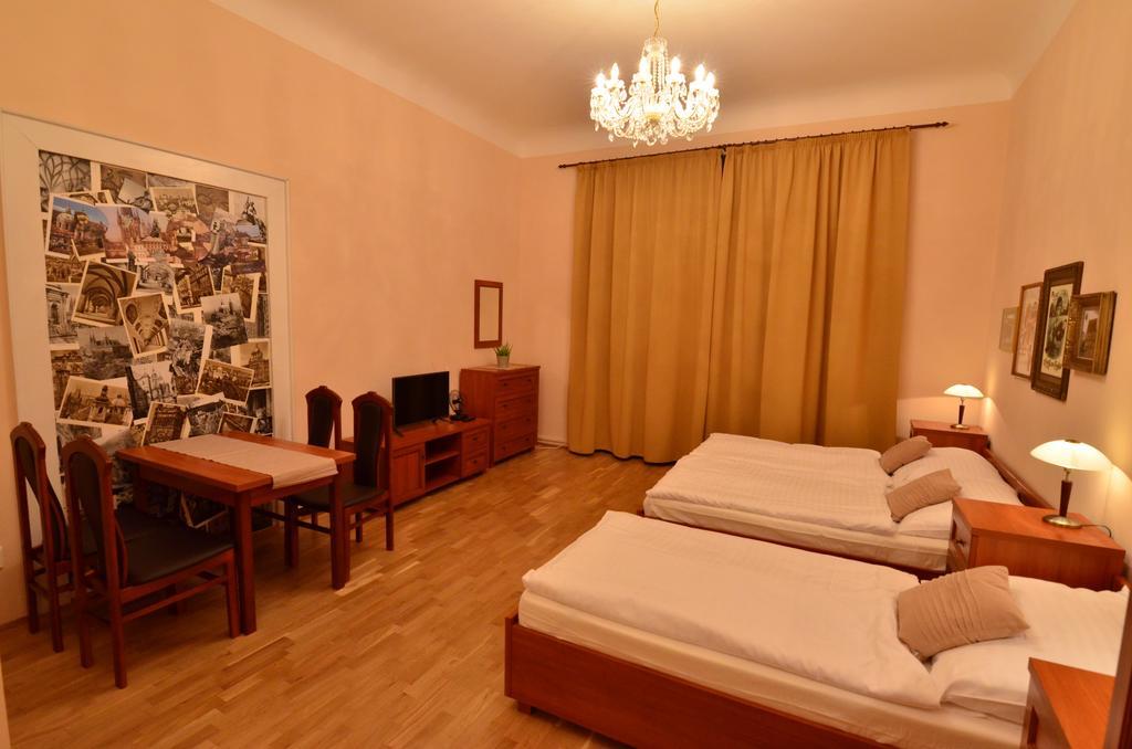 Pension Karlova Praga Exterior foto